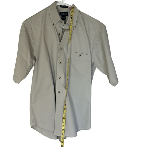 Austin brand men's khaki color short sleeve button down shirt size M - Picture 3 of 7